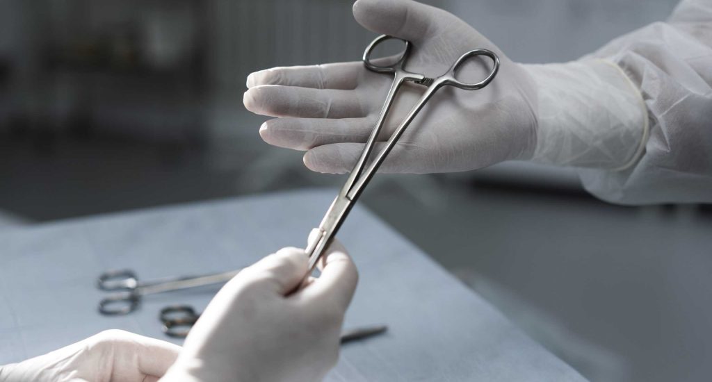 doctors-operation-room